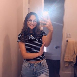 Meet your Posher, Alexus